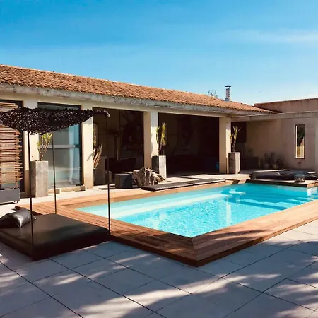 Mas Sainte Marie ,piscine Chauffee 4* Aigues-Mortes