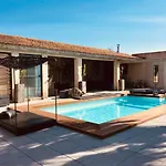 Mas Sainte Marie ,piscine Chauffée 4* Aigues-Mortes
